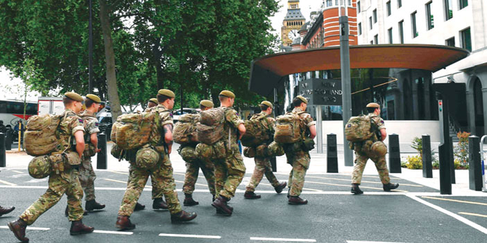  عناصر الجيش ينتشرون في المناطق المهمة في لندن