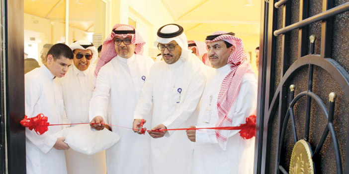  جانب من تدشين وحدة العلاج بالعمل