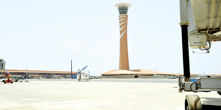  لقطات من مشروع مطار الملك عبدالعزيز