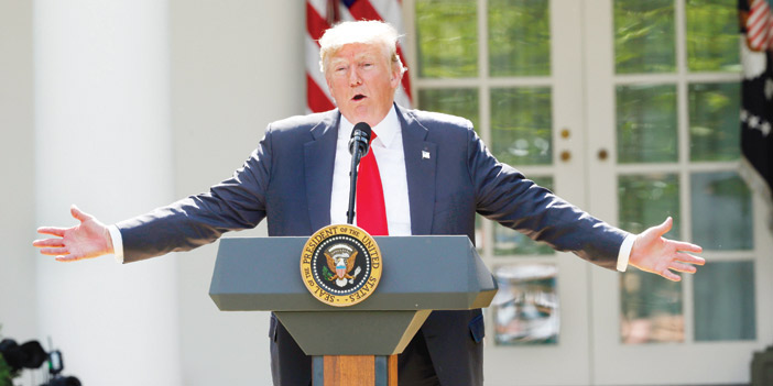   الرئيس الأمريكي دونالد ترامب يؤجل نقل السفارة الإسرائيلية إلى القدس