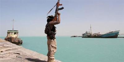 ناقلة نفط تتعرض لقذائف «أر.بي.جي» من زورق قبالة السواحل اليمنية 