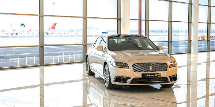  سيارة لينكون كونتيننتال