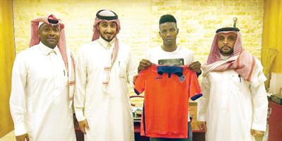 بلال الوحدة فيحاوياً بعقد يمتد لأربع سنوات 