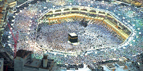 المسجد الحرام ليلة «27».. طمأنينة وأمان 