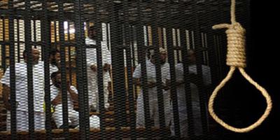 الإعدام شنقا لـ(20) إرهابيا في مصر 
