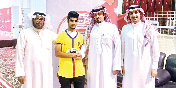  جانب من التعاقد مع الموهبتين  المطيري والدخيل