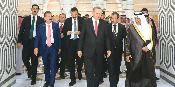  وصول الرئيس التركي إلى مطار جدة
