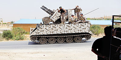 الجيش اللبناني يقصف مواقع مسلحي «داعش» في جرود القاع 
