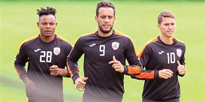 الشباب يسدد الرواتب ويحل قضايا المنازعات 