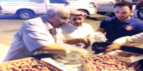  سوق التمور بحائل