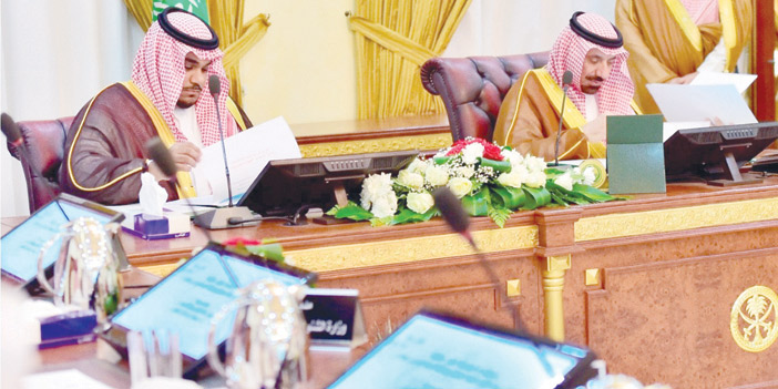   أمير نجران ونائبه خلال الجلسة الغير عادية لمجلس المنطقة