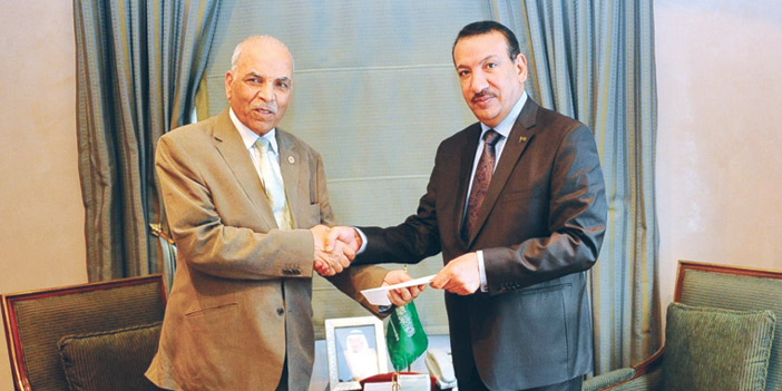 المملكة تقدم 200 ألف دولار دعماً لميزانية اللجنة الإسلامية للهلال الدولي 