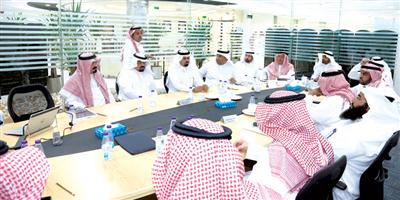 بحث تعزيز دور قطاع الأعمال بمحافظات الرياض 