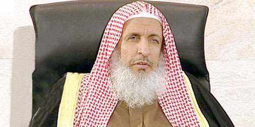  الشيخ عبدالعزيز آل الشيخ
