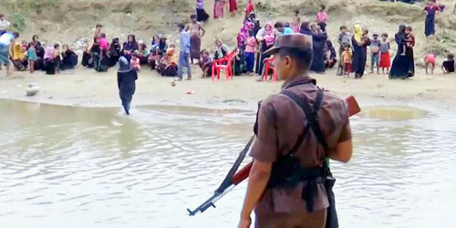 وفاة 20 لاجئاً من الروهينجا بعدما انقلب زورقهم 