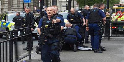 بريطانيا تعتقل 4 أشخاص خططوا لعمليات إرهابية 