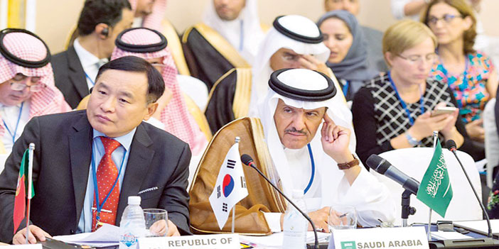 الرئيس الصيني يؤكد أهمية السياحة في تبادل الثقافات 