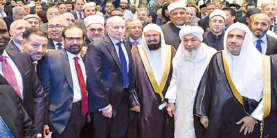 اختتام أعمال مؤتمر الرابطة «التواصل الحضاري بين الولايات المتحدة الأمريكية والعالم الإسلامي» 