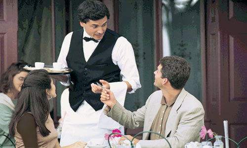 مقهى بفرنسا يقدم قهوة أرخص للزبائن المهذبين 