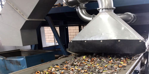 إتلاف وإعادة تدوير 70 ألفاً من منتجات الإنارة غير المطابقة 