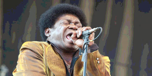 وفاة مغني السول تشارلز برادلي عن 68 عاما 