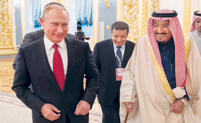  لقطات من استقبال الرئيس الروسي لخادم الحرمين الشريفين