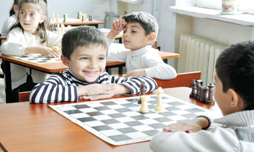 لعبة الشطرنج مادة دراسية إلزامية لطلاب المرحلة الابتدائية فى أرمينيا منذ عام 2011 