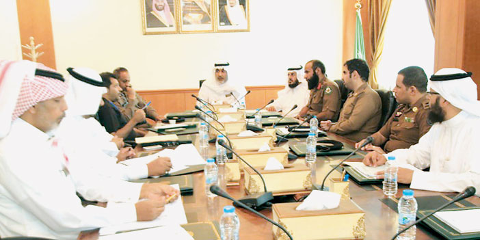 محافظة ينبع تبحث آلية نقل مصابي الحوادث 