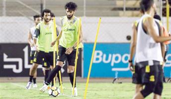 الجماهير الاتحادية تترقب اليوم الجمعية العمومية والفريق يواصل تدريباته المغلقة 