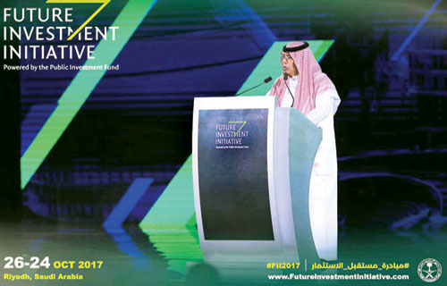  وزير التجارة يلقي كلمة ولي العهد