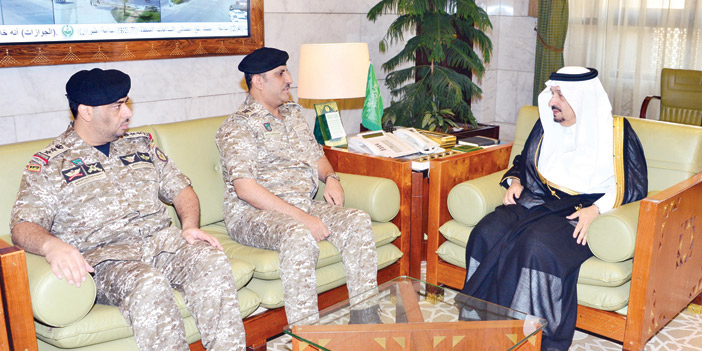 أمير منطقة الرياض يستقبل قائد القوات الخاصة للأمن الدبلوماسي 
