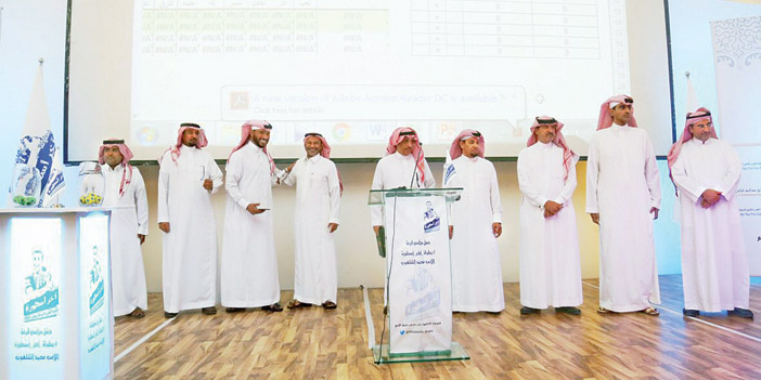  جانب من إجراء القرعة