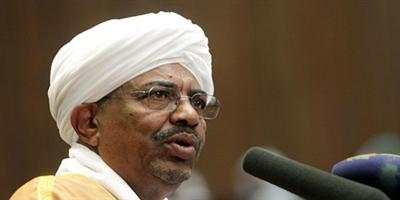 البشير يفرض الطوارئ ويحل برلمان ولاية الجزيرة السودانية 