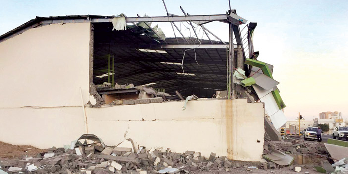  المتمردون الحوثيون يواصلون استهداف الأحياء السكنية في منطقة جازان