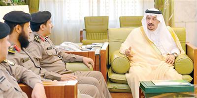 الأمير فيصل بن بندر: ما يميز هذه البلاد أن السجناء يقضون فترة عقوبتهم في التدريب والتعليم وحفظ كتاب الله 