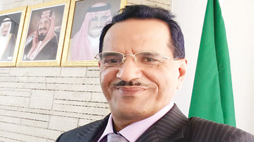  د. عبدالعزيز الغريب الملحق الثقافي السعودي بروما