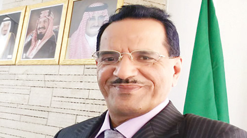  د. عبدالعزيز الغريب الملحق الثقافي السعودي بروما