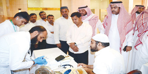  إقبال منسوبي الإمارة على إجراءات الفحص