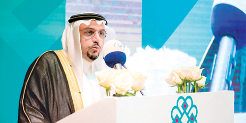  أمير القصيم يلقي كلمته بالحفل