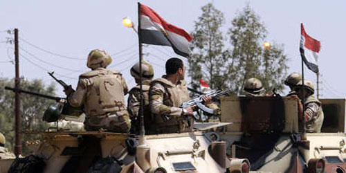 الجيش المصري يدمر 9 أوكار للإرهابيين وسط سيناء 