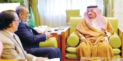أمير منطقة الرياض يستقبل سفيري سيرلانكا والبرتغال 