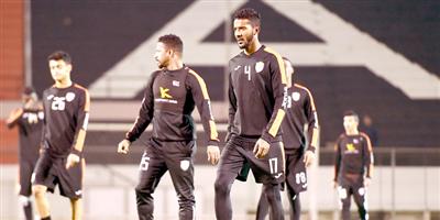 كارينيو يتحدث عن لقاء التعاون والإصابة تبعد القيد عن الشباب 