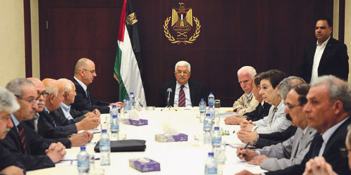  الرئيس عباس مترئساً الاجتماع الفلسطيني