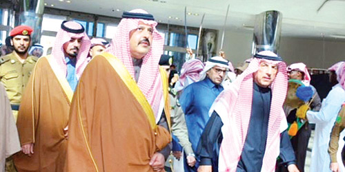  خلال الاحتفال