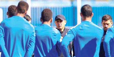 الهلال يفتح صفحة الإعداد لمواجهة الفتح 