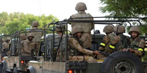 الجيش الباكستاني يقضي على إرهابيين اثنين بوادي سوات 