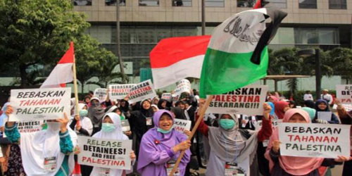 آلاف الإندونيسيين يتظاهرون مجددا احتجاجا على قرار ترامب بشأن القدس 
