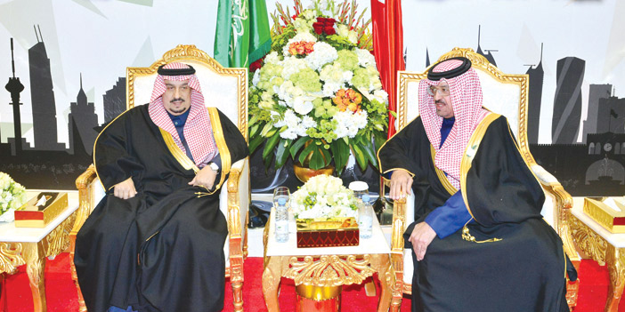  أمير منطقة الرياض خلال تشريفه احتفال سفارة مملكة البحرين