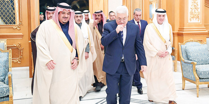   نائب أمير منطقة الرياض مودعا الرئيس الفلسطيني
