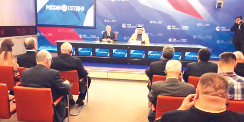  د. الربيعة في المؤتمر الصحفي